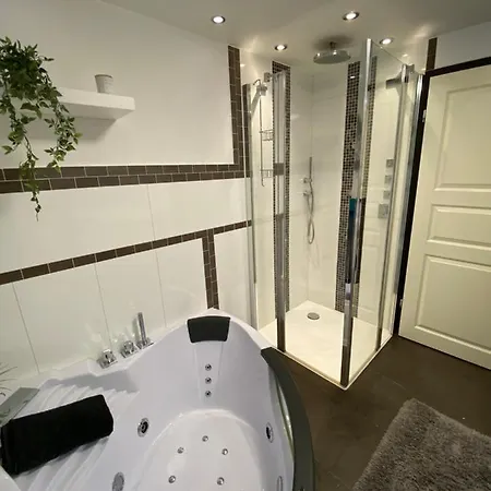 Hochheide Apartmán *